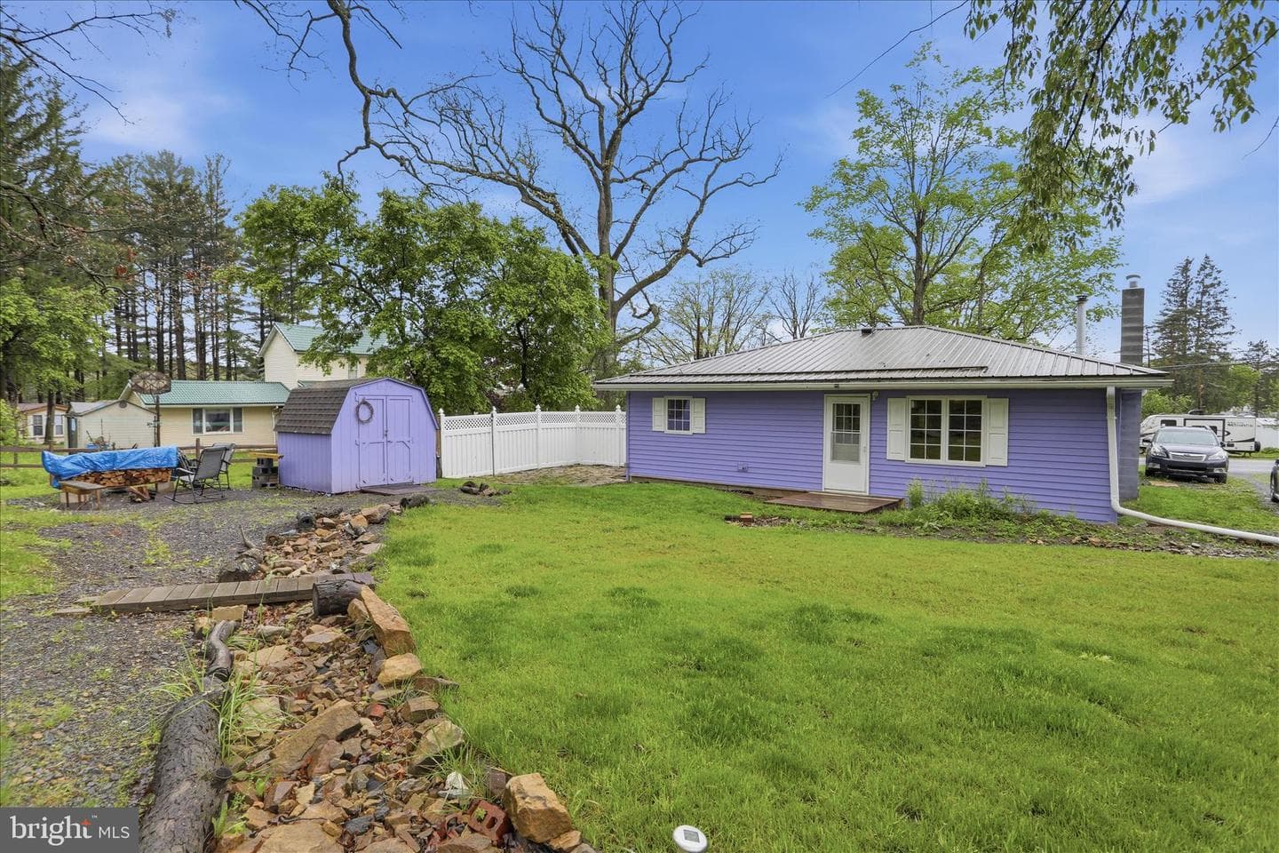 512 Roanoke Avenue photo 9