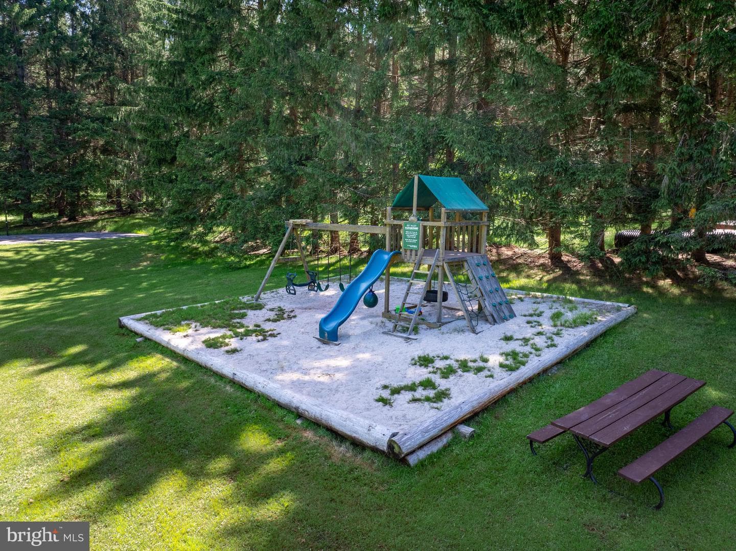 365 Ridge Road photo 48