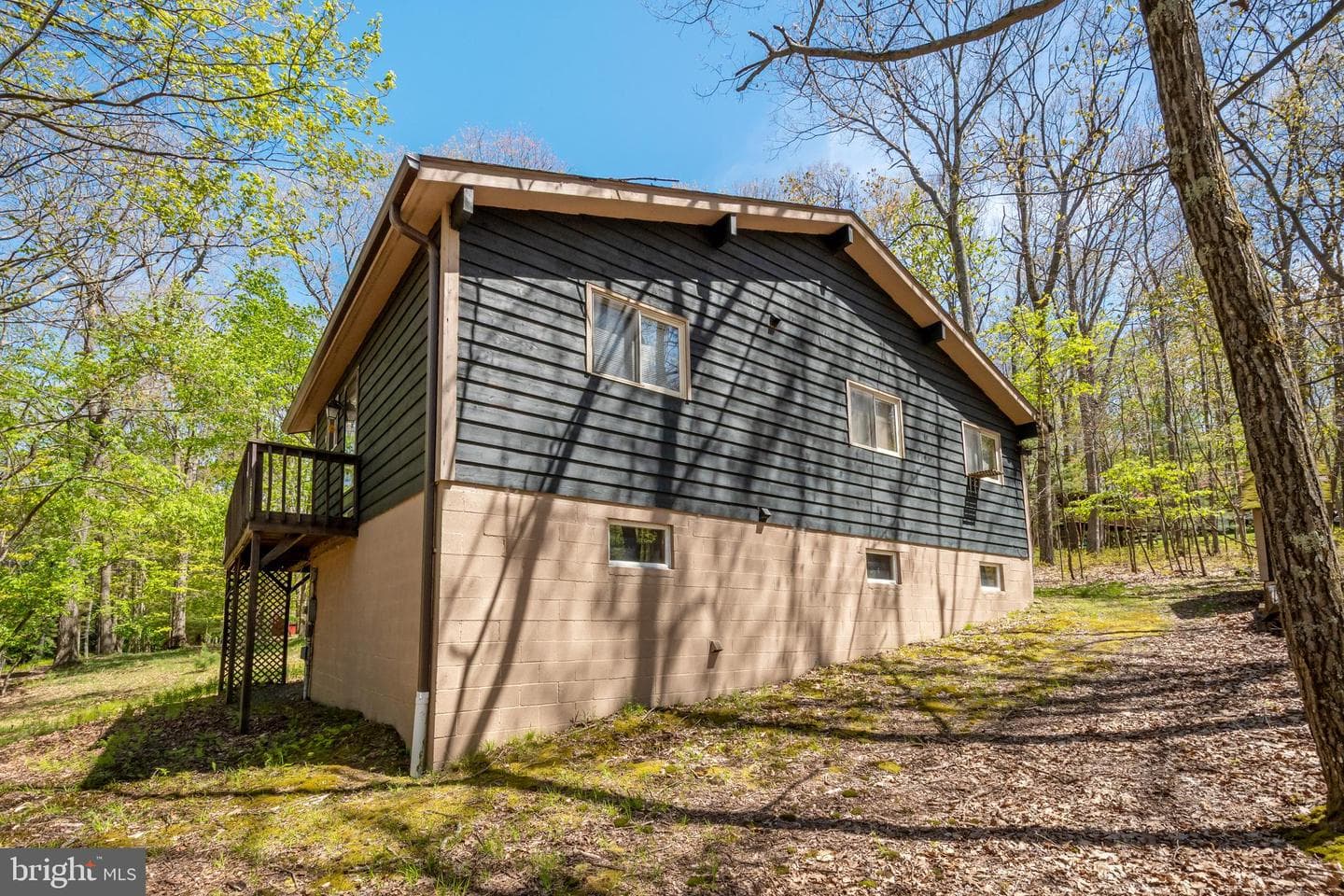 365 Ridge Road photo 6