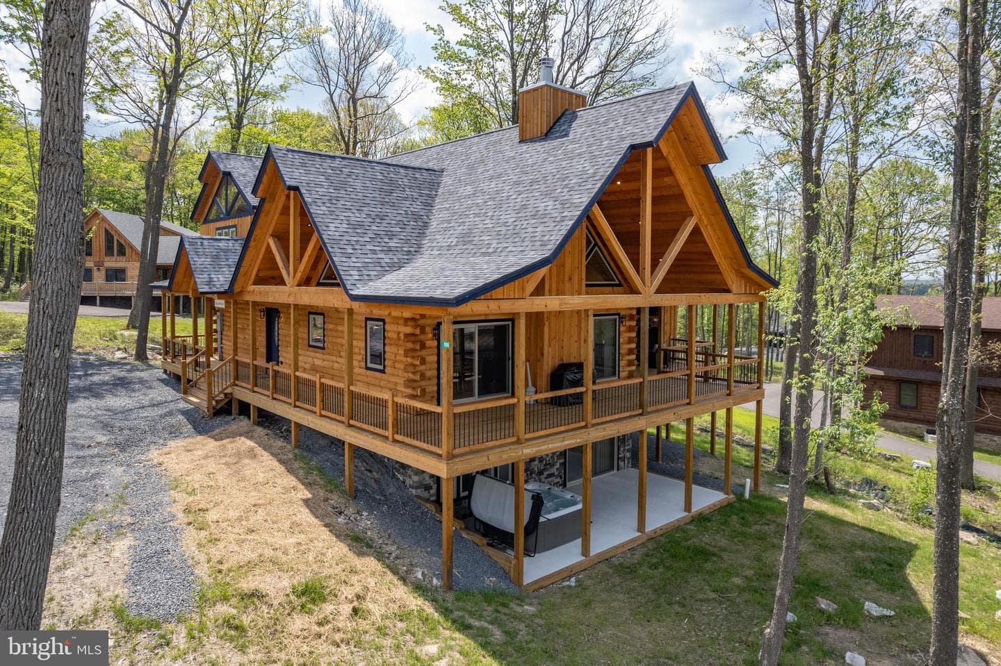 985 N Camp Road, Mc Henry