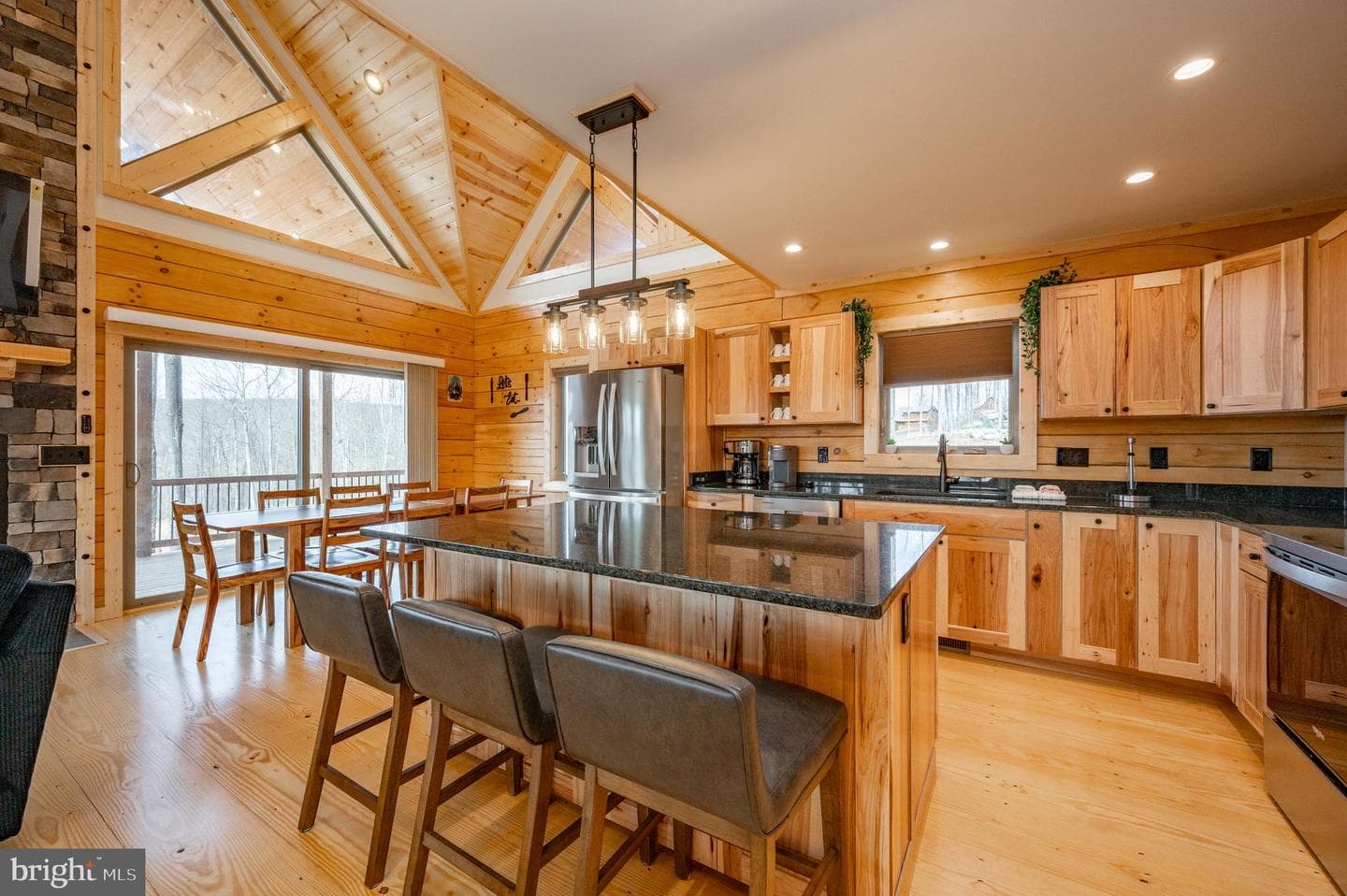 985 N Camp Road photo 5