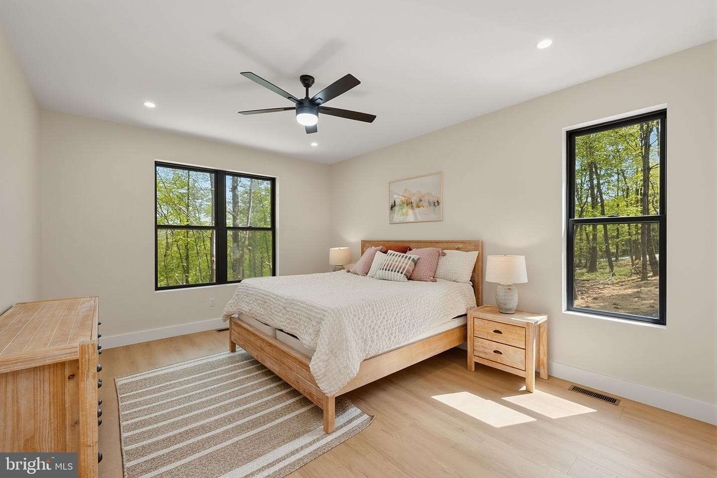 248 Tarn Drive photo 25