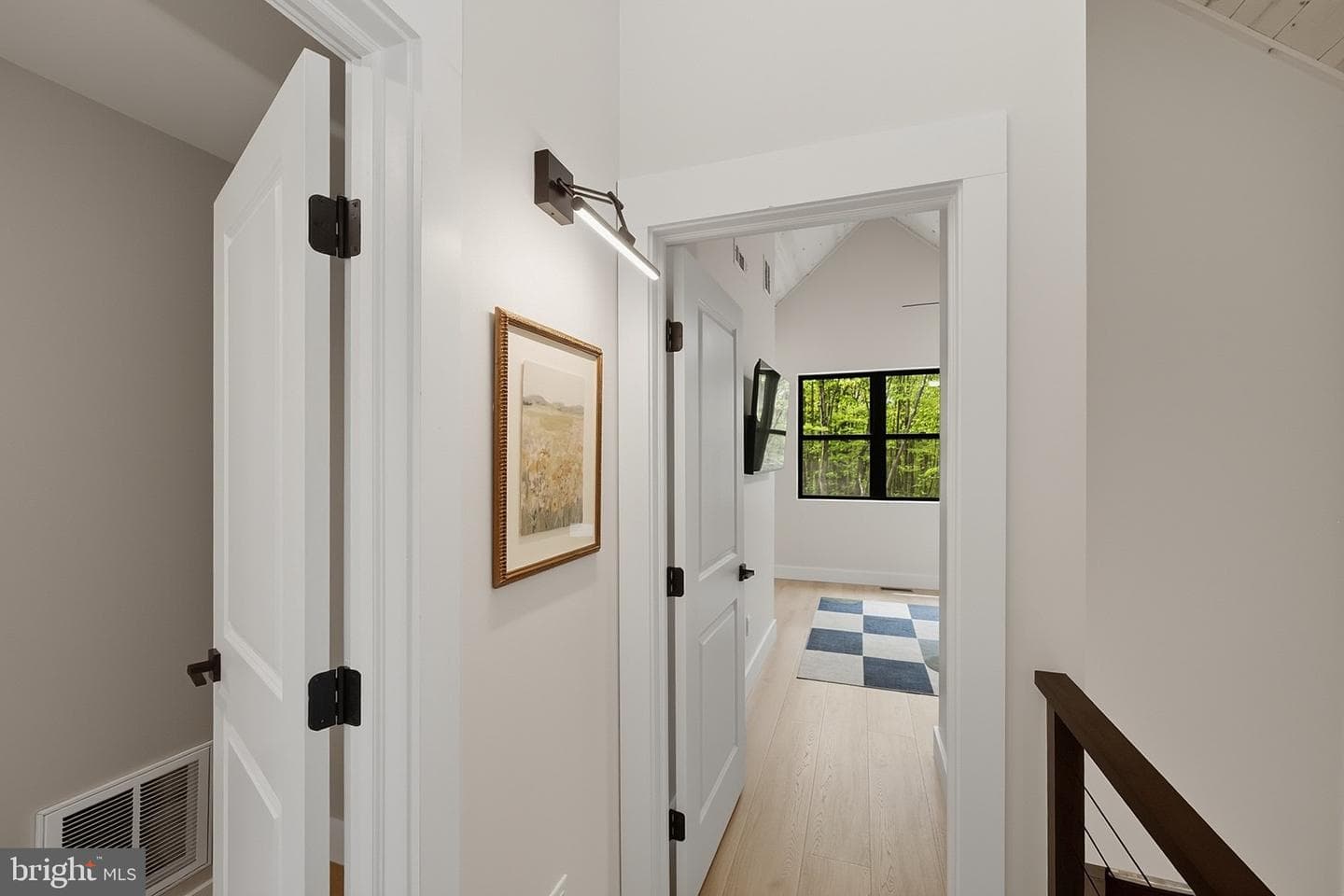 248 Tarn Drive photo 38