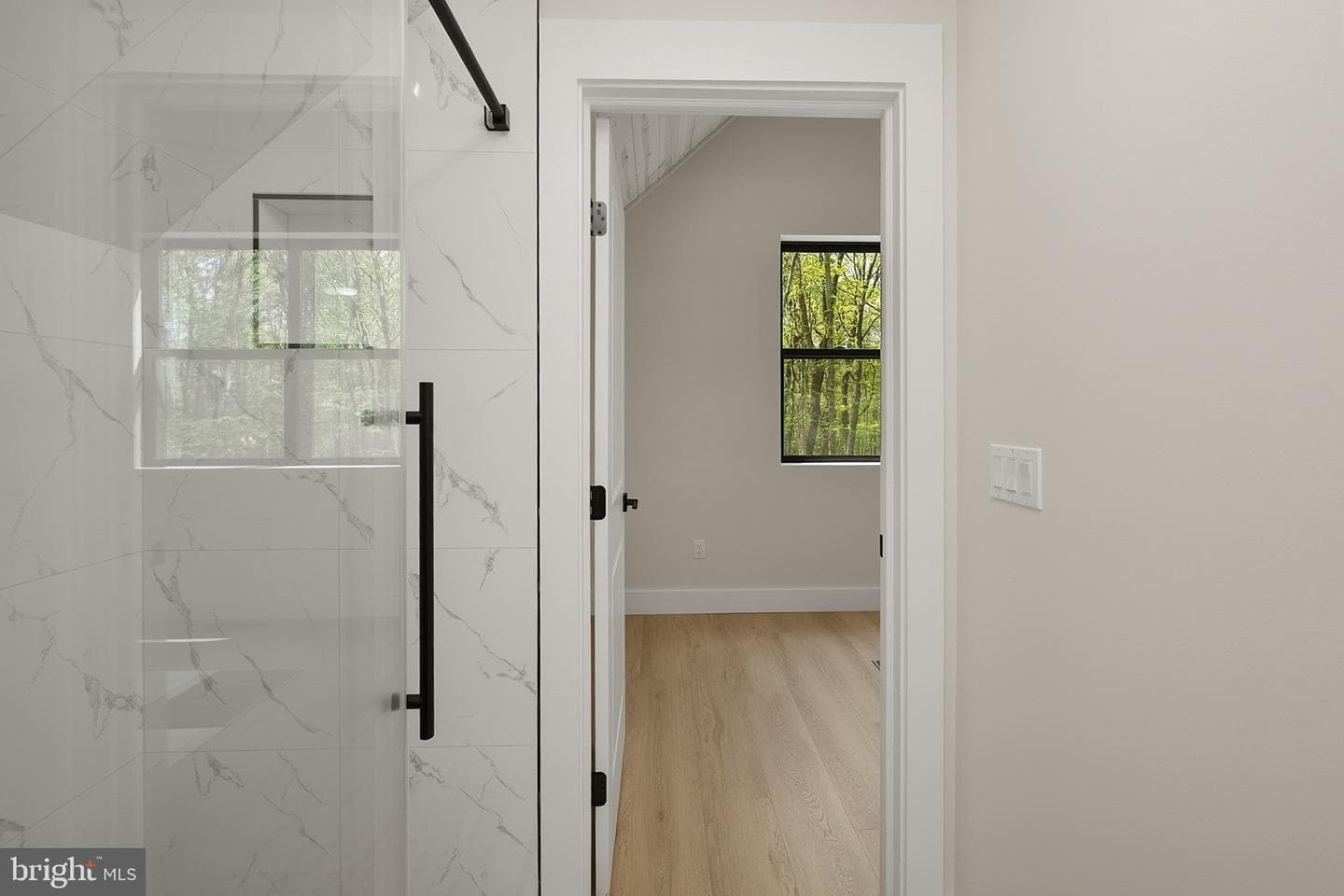 248 Tarn Drive photo 43