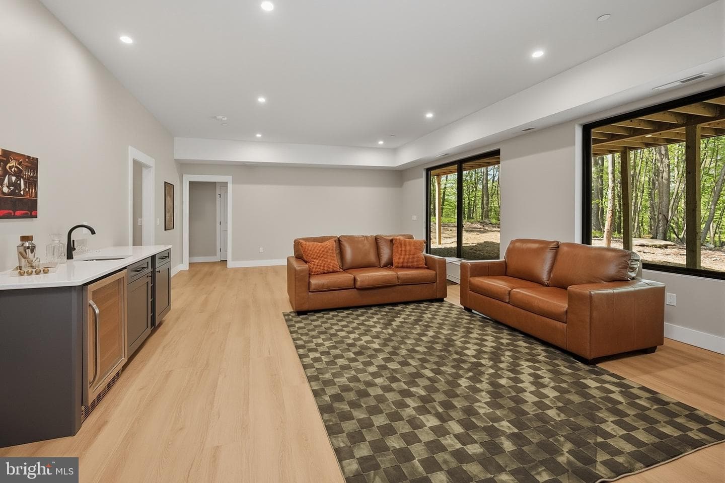 248 Tarn Drive photo 45