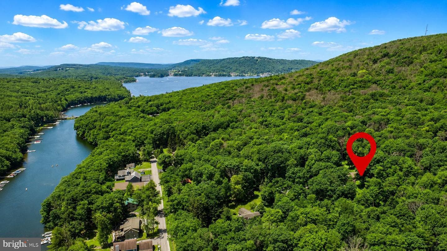 62 Mallard Lake Trail, Swanton