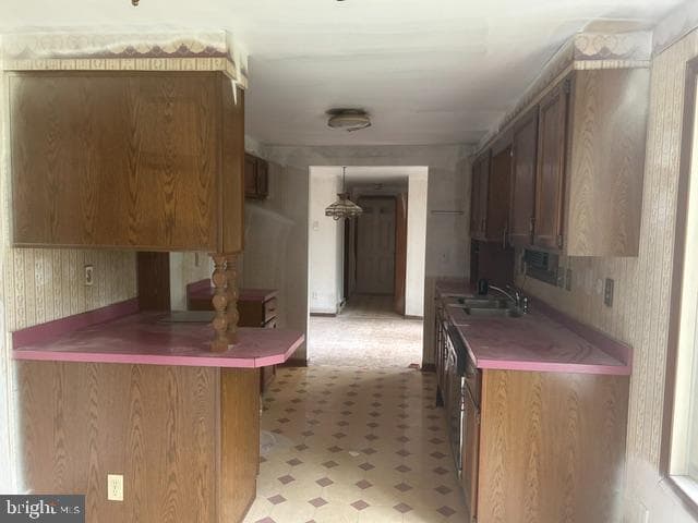 123 B Street photo 10