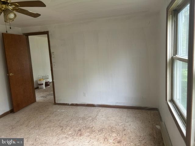 123 B Street photo 16