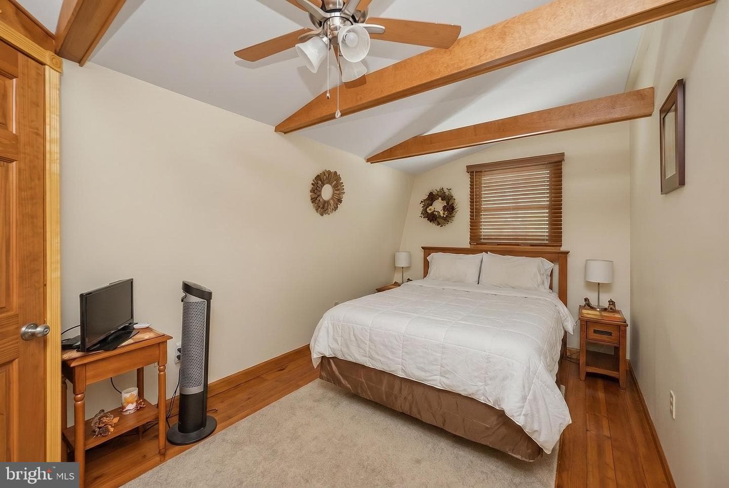 2448 Birchwood Drive photo 8