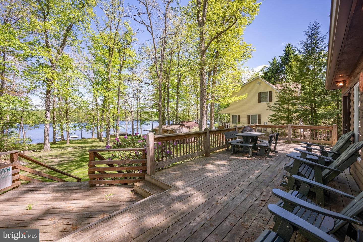 588 Lake Forest Drive photo 28