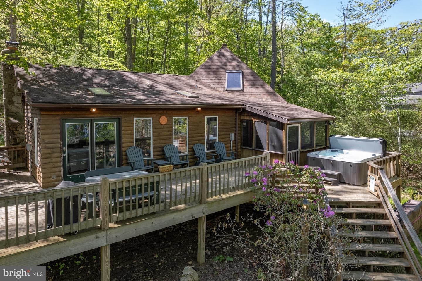 588 Lake Forest Drive photo 30