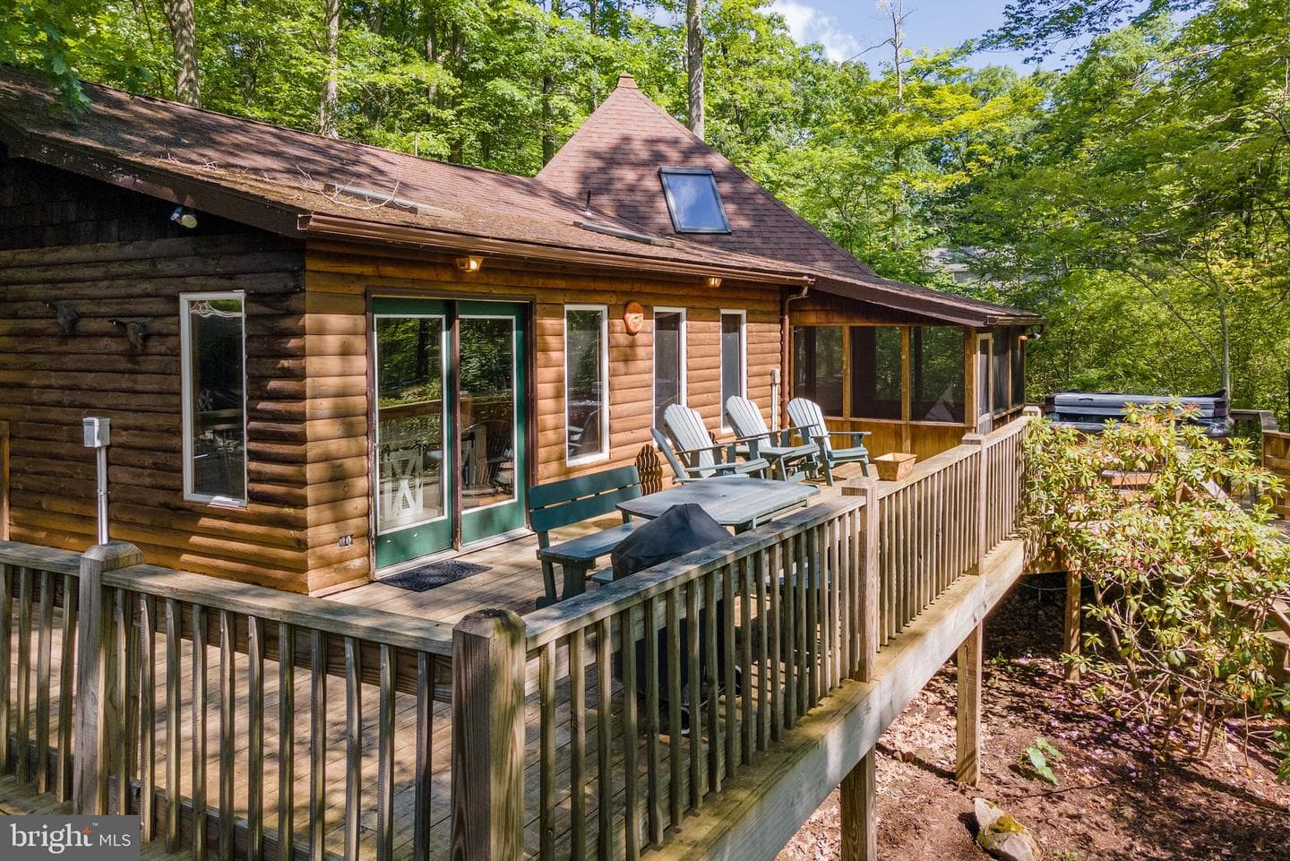 588 Lake Forest Drive photo 38