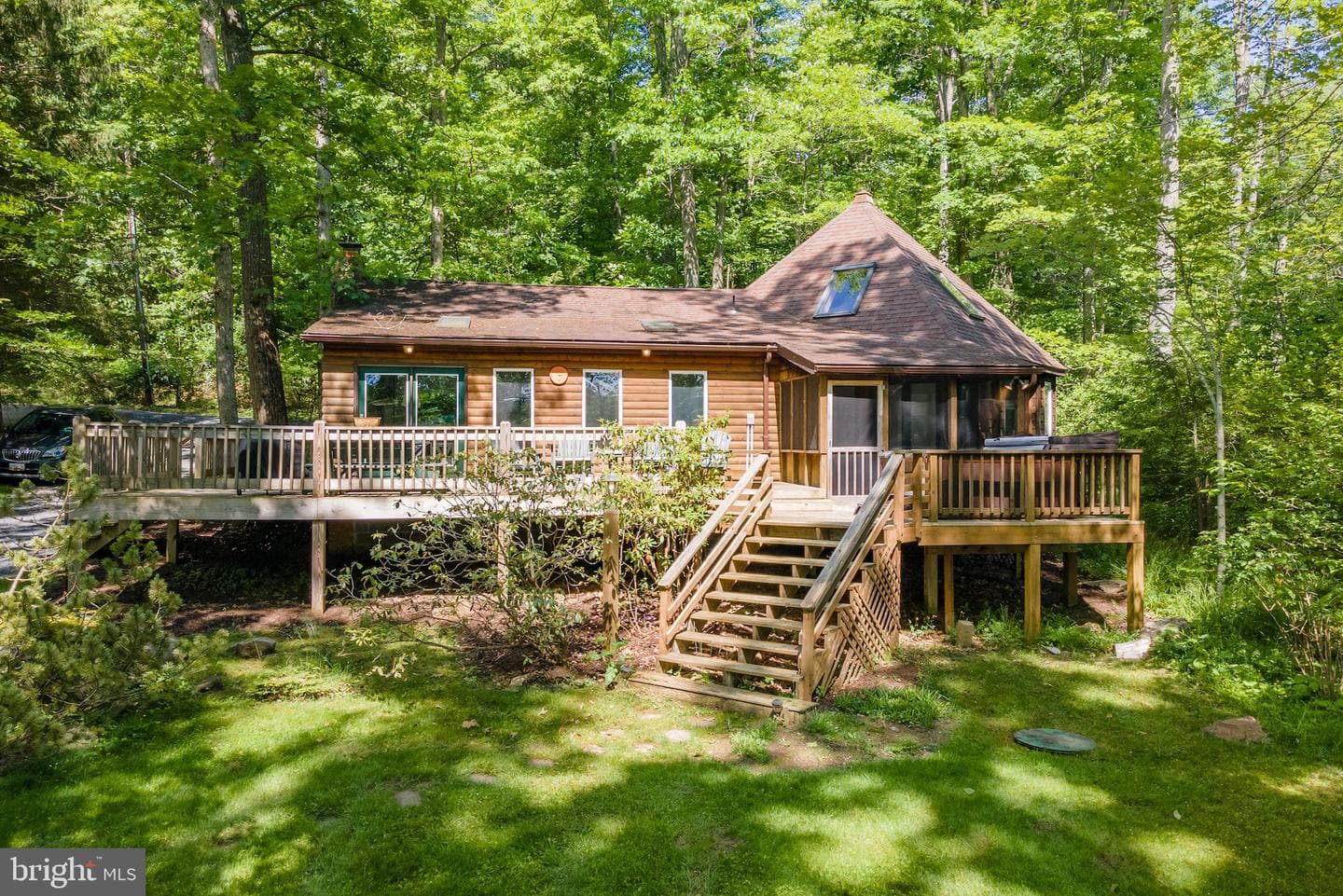 588 Lake Forest Drive photo 39