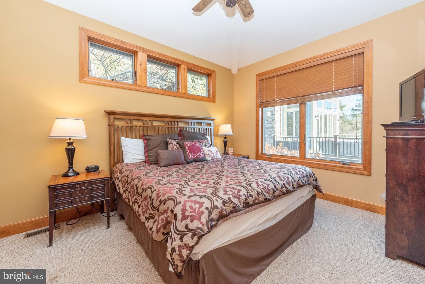 10 Walton Way Road photo 30