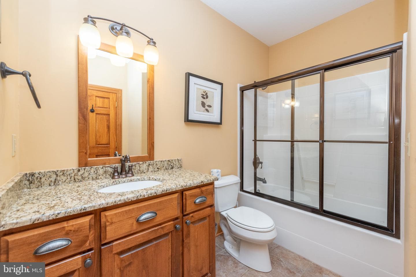 10 Walton Way Road photo 36