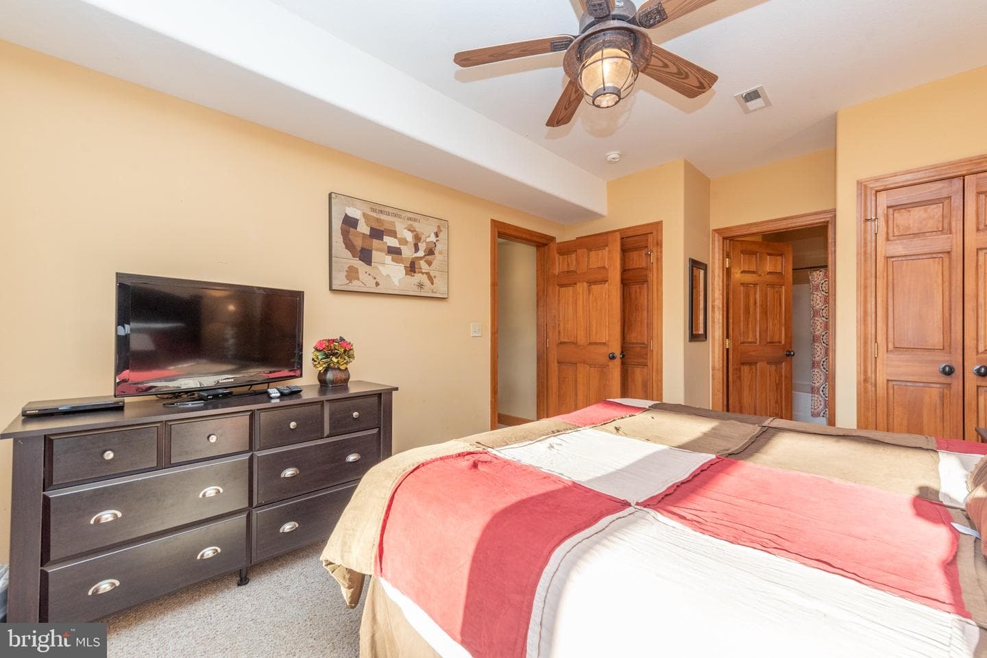 10 Walton Way Road photo 39