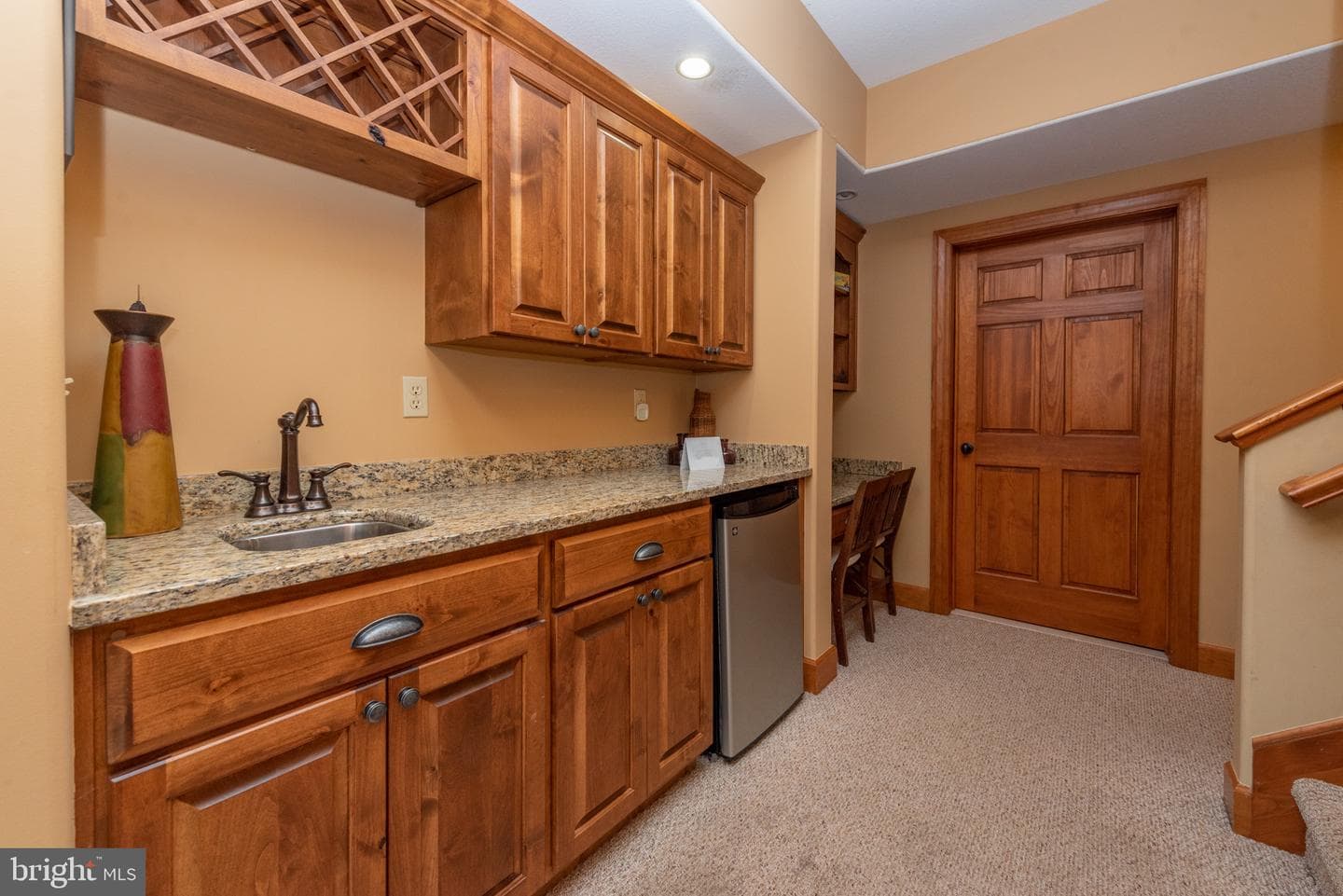 10 Walton Way Road photo 45
