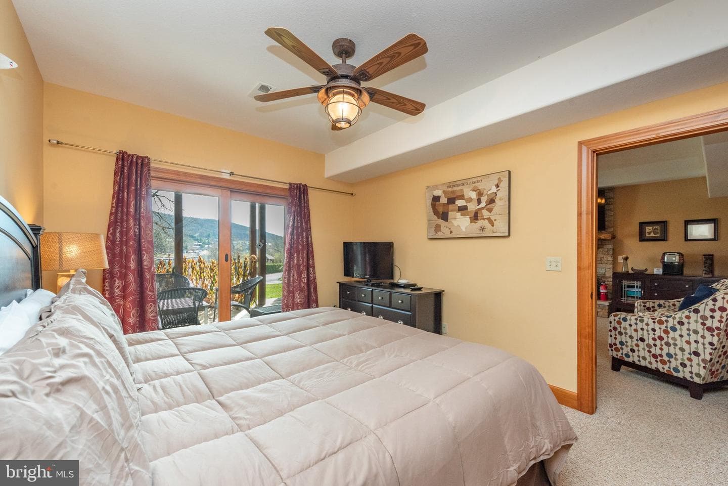 10 Walton Way Road photo 48