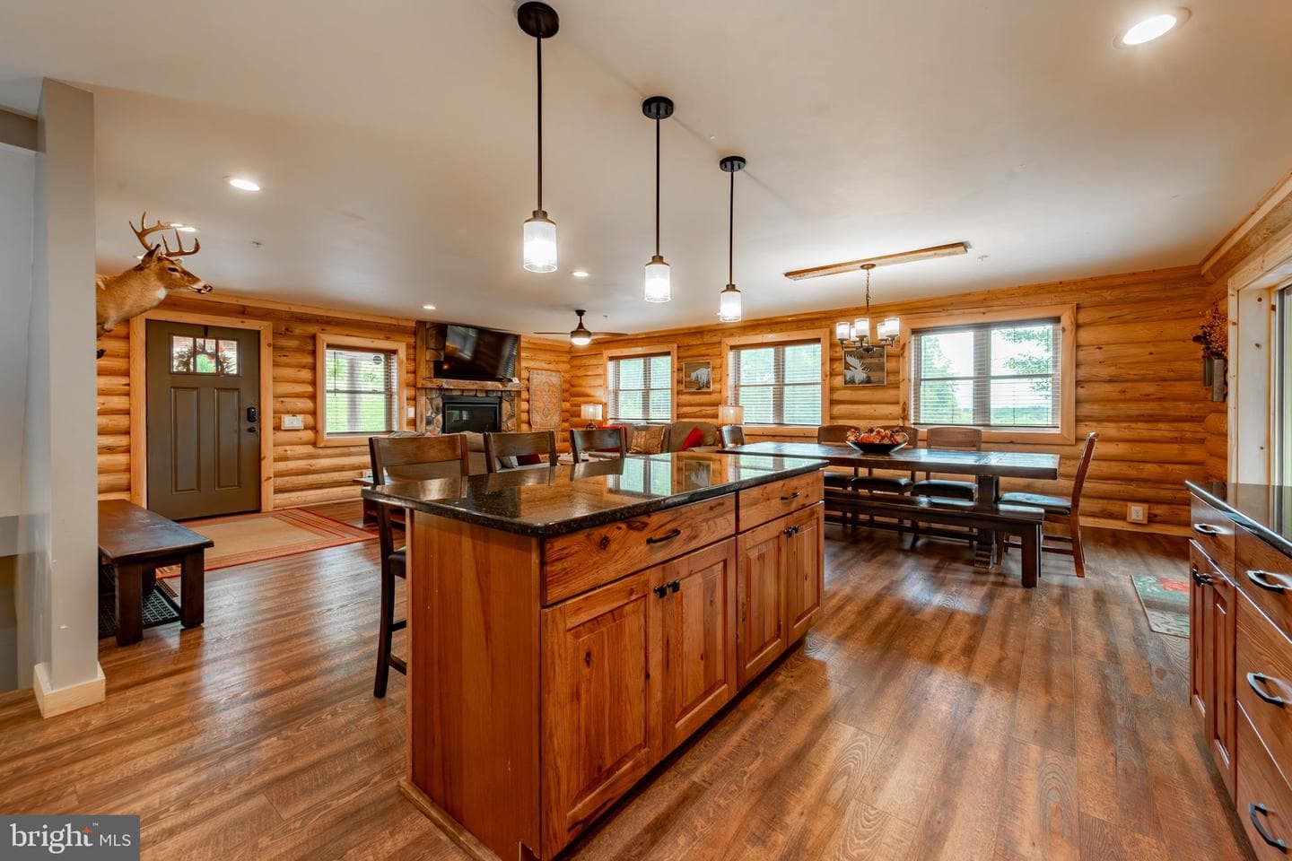 870 N Camp Road photo 10