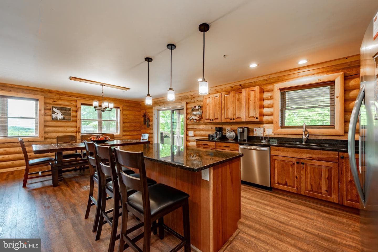 870 N Camp Road photo 9