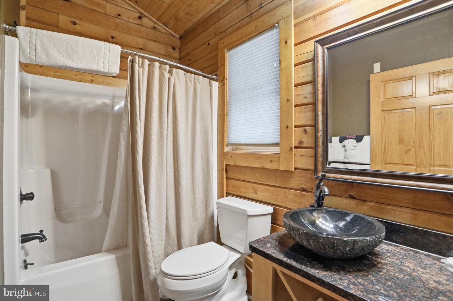 285 Cabin Lodge Road photo 5