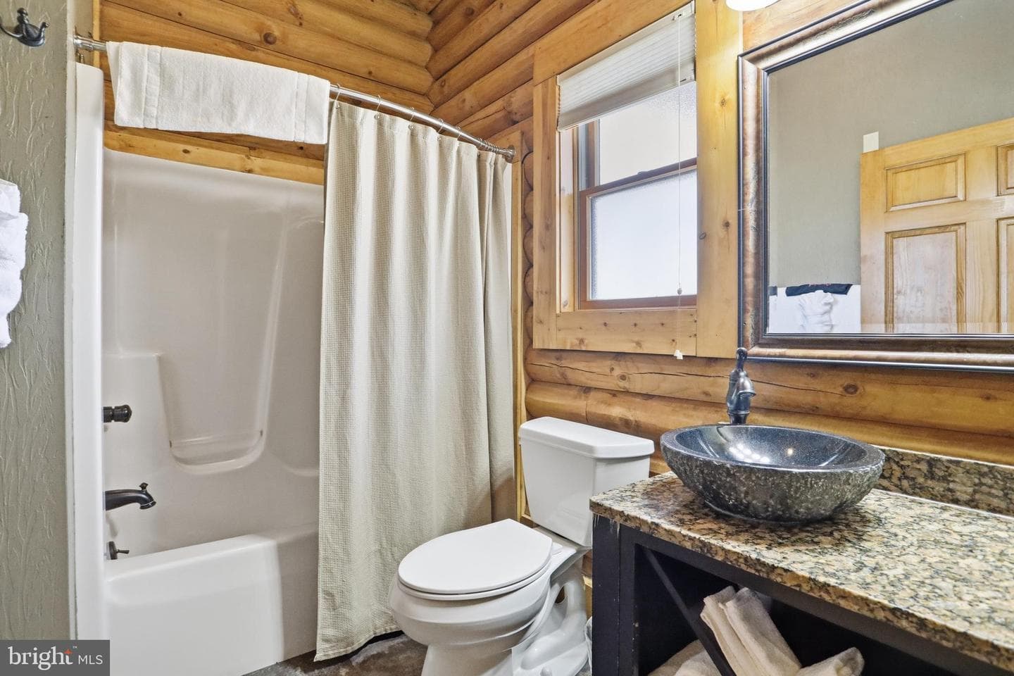 305 Cabin Lodge Road photo 10
