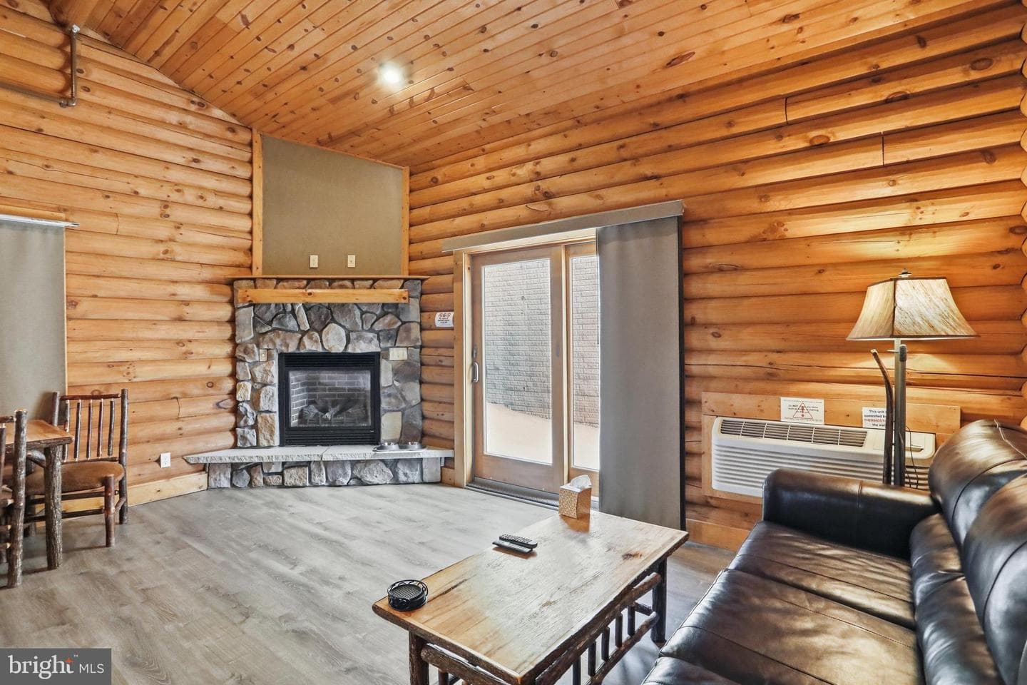 305 Cabin Lodge Road photo 11