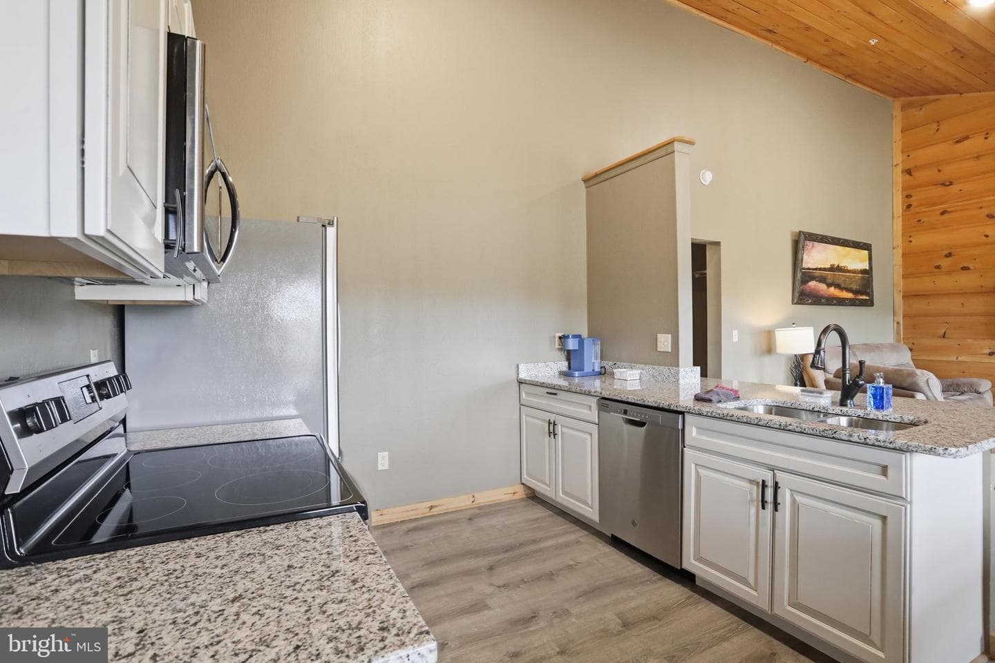 41 Grandview Boulevard photo 8