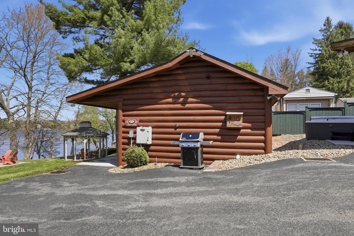 38 Lakeside Village Lane photo 16