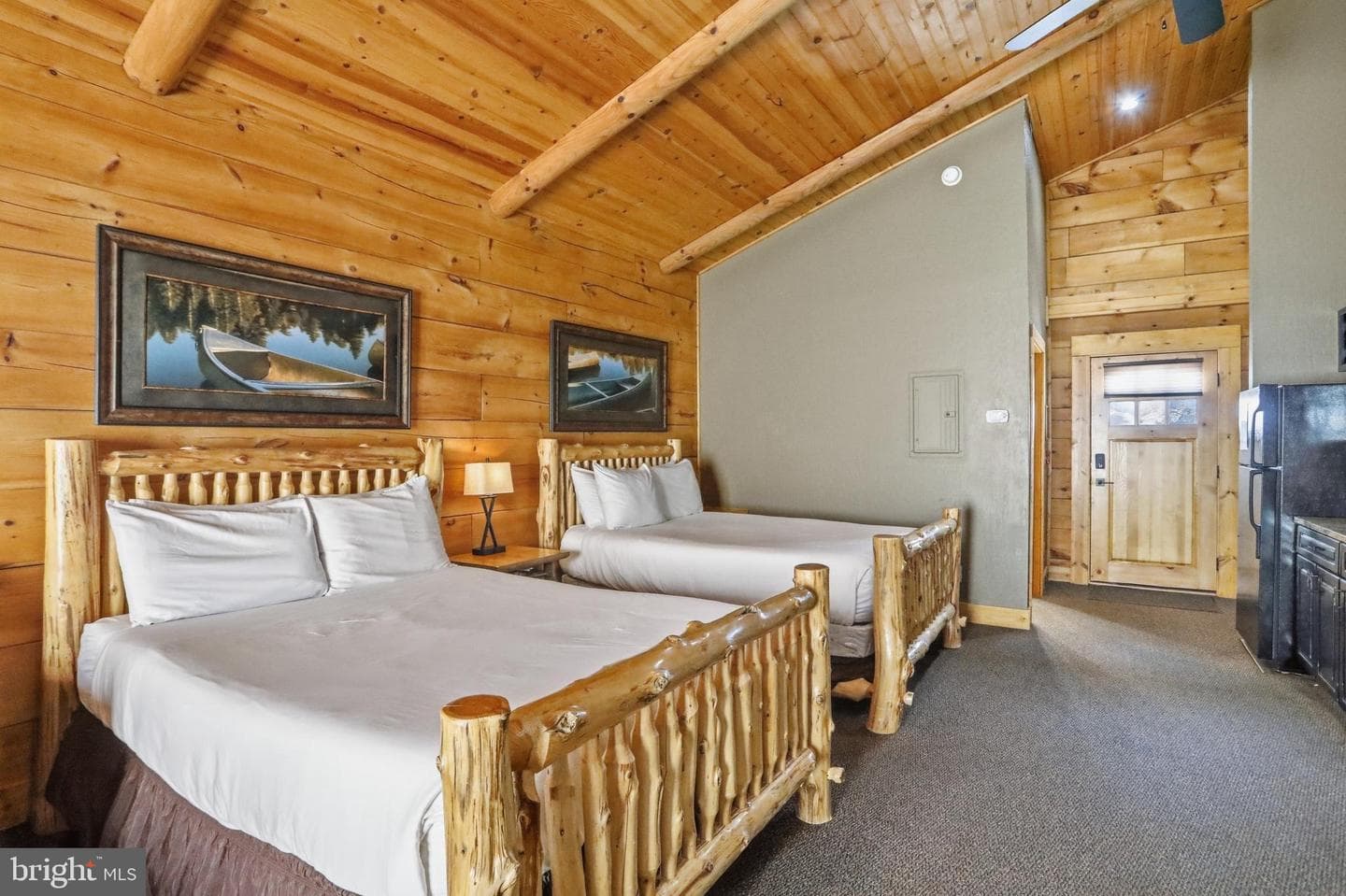 315 Cabin Lodge Road photo 9