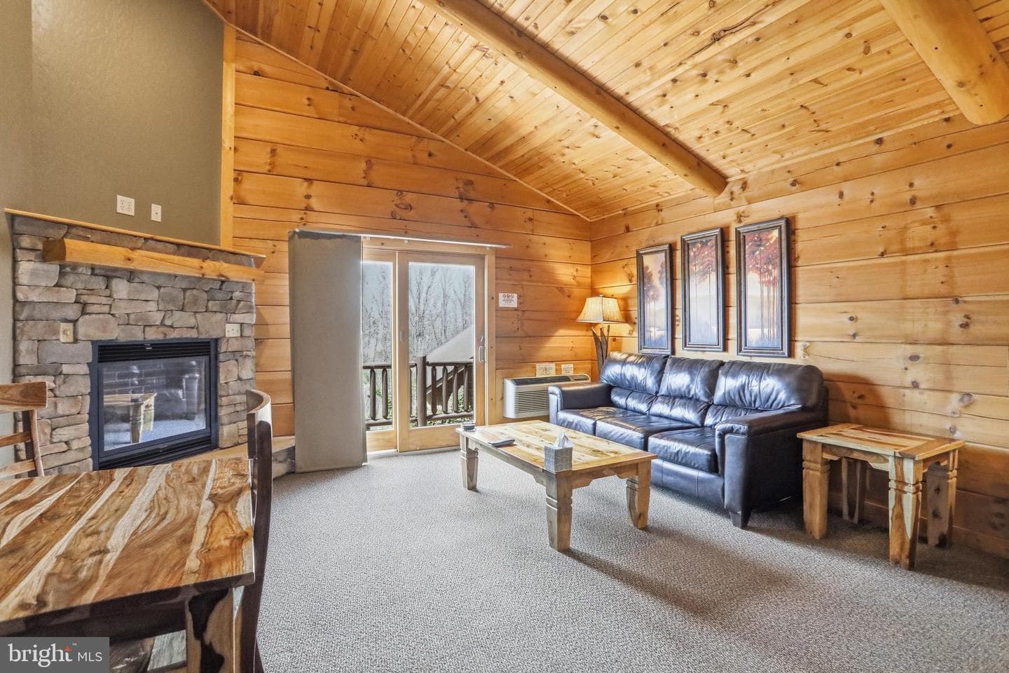 221 Cabin Lodge Road photo 4