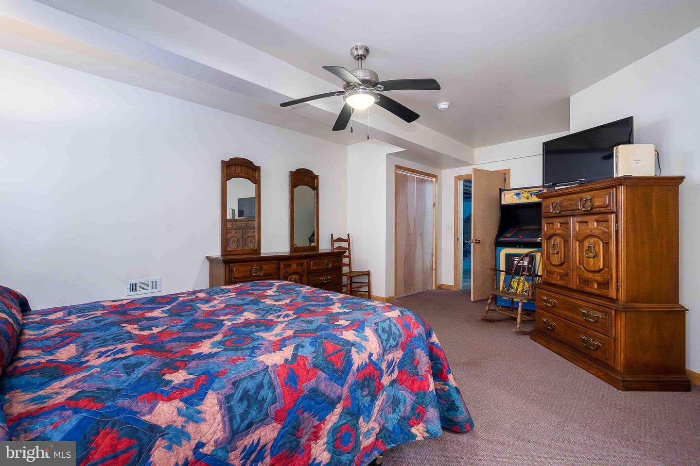 122 Woodlands Hill Lane photo 40