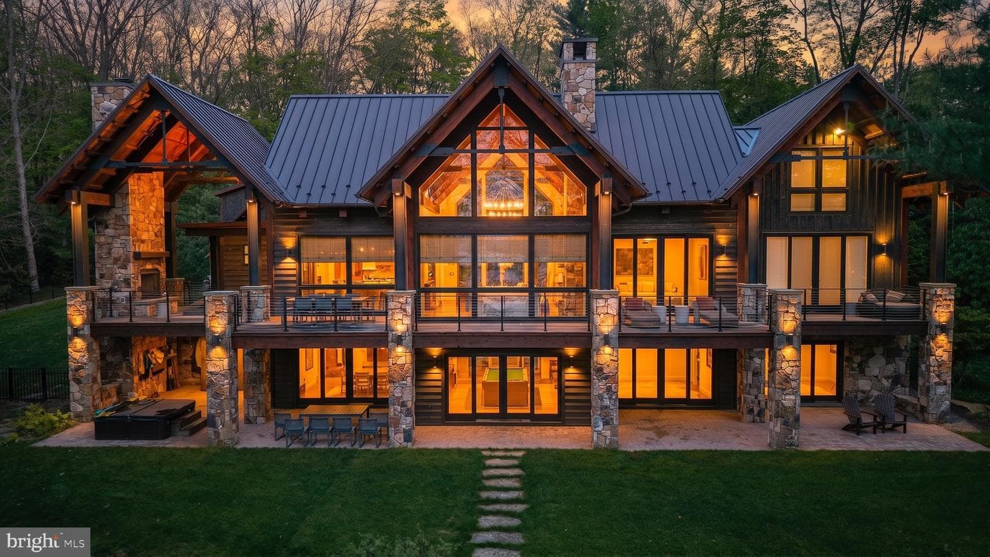 218 Smith Pointe Road, Swanton