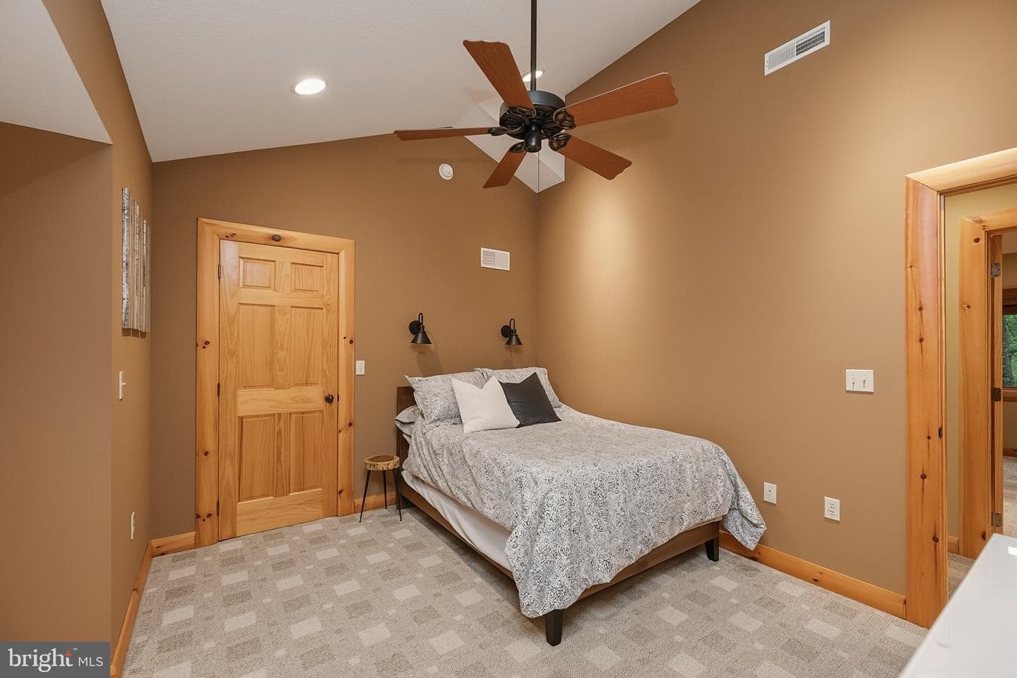 178 Fern Loop Drive photo 66