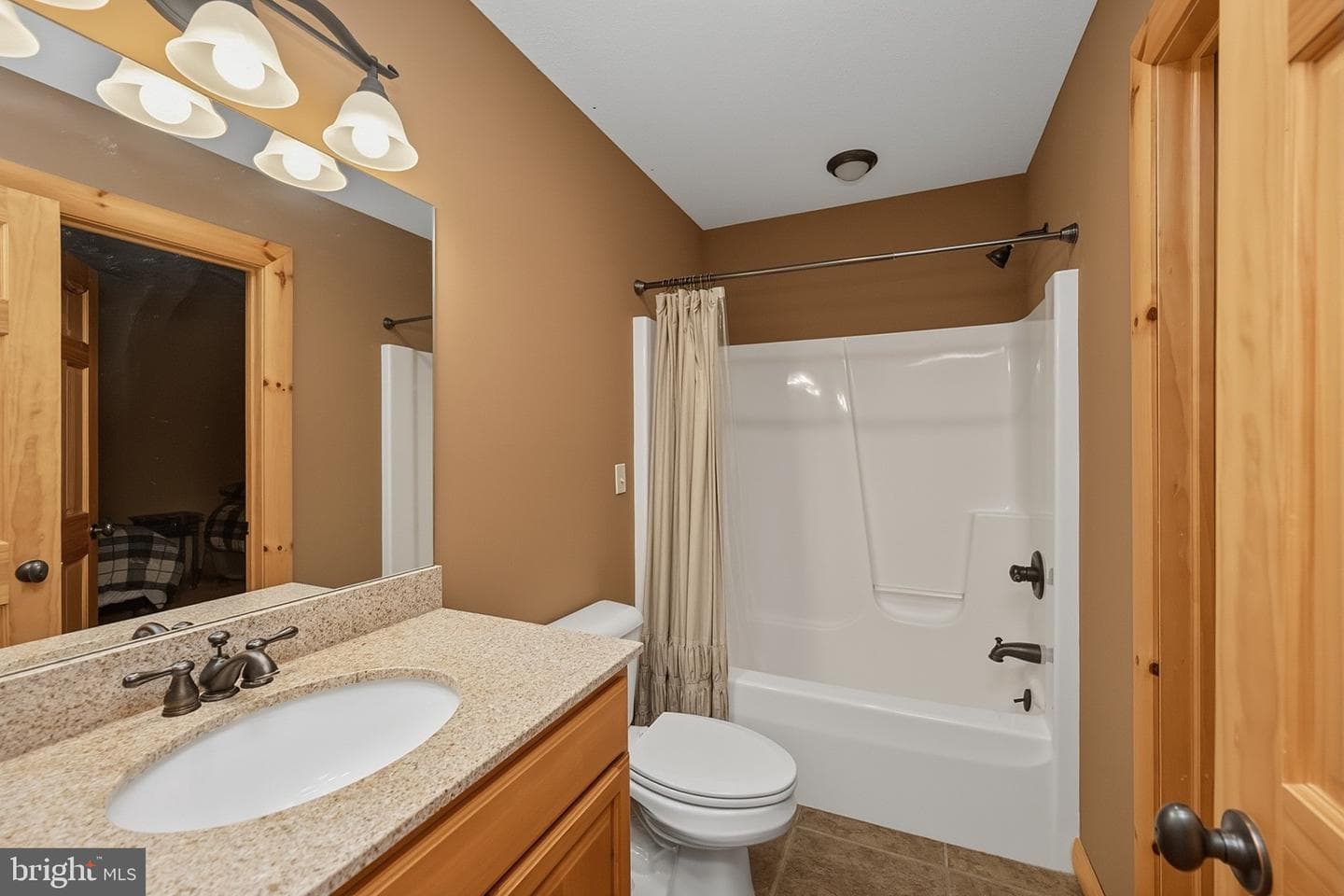 178 Fern Loop Drive photo 73
