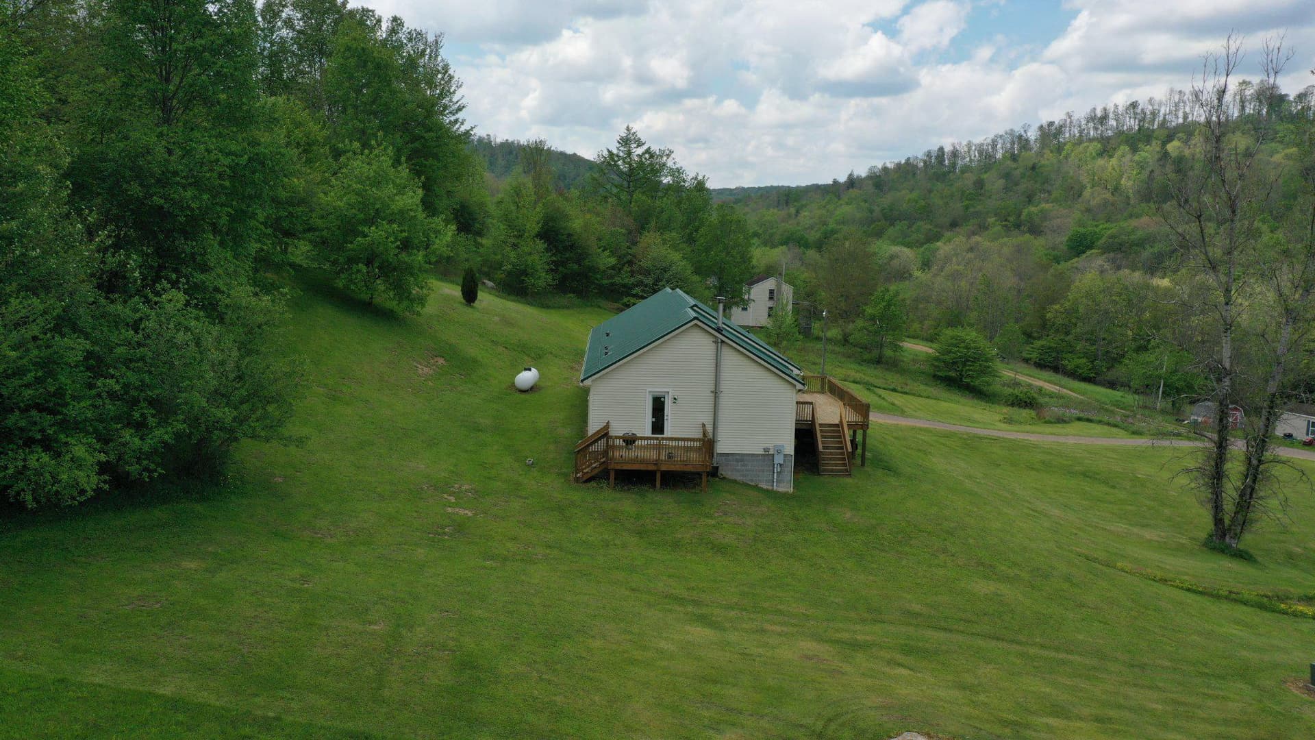 99 Wilt Road photo 43
