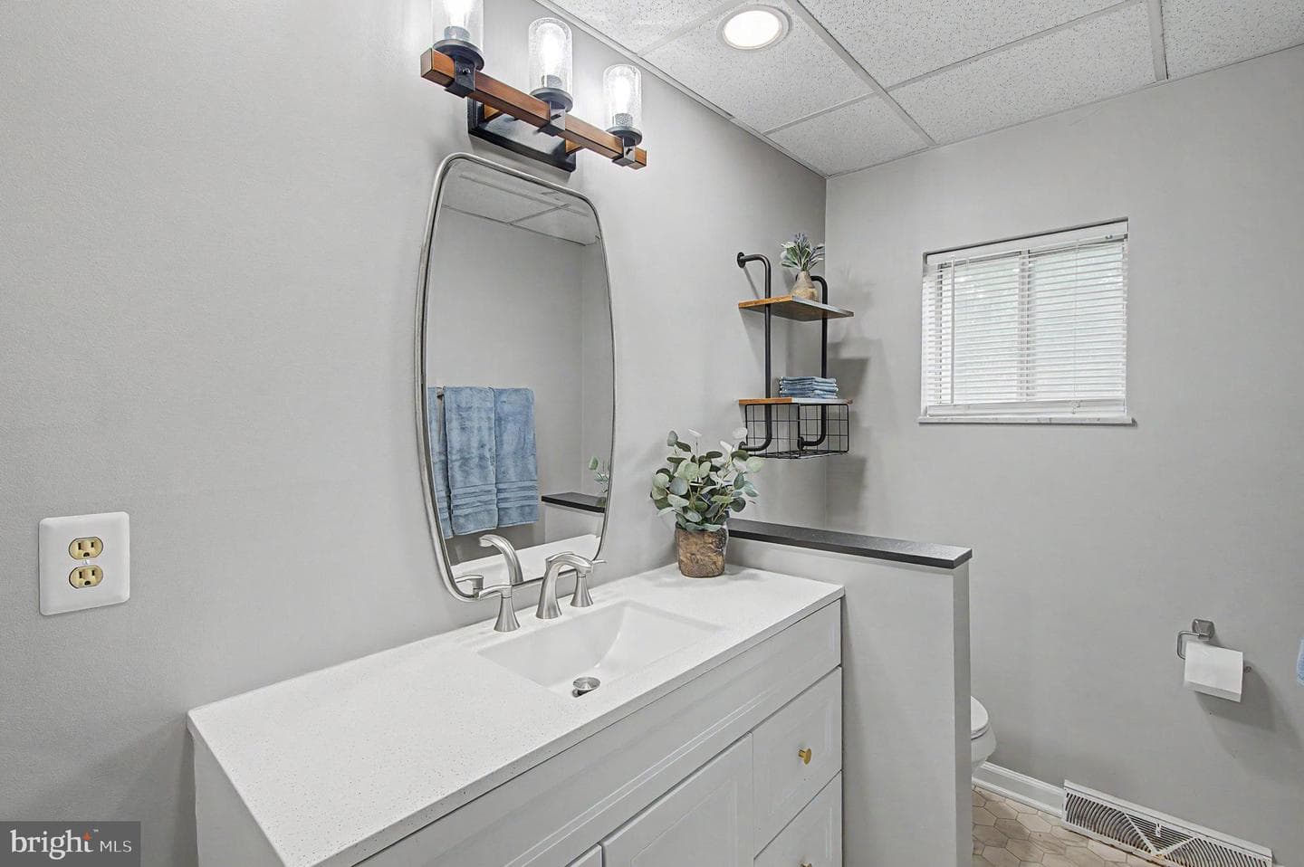 161 Marsh Hill Road photo 10