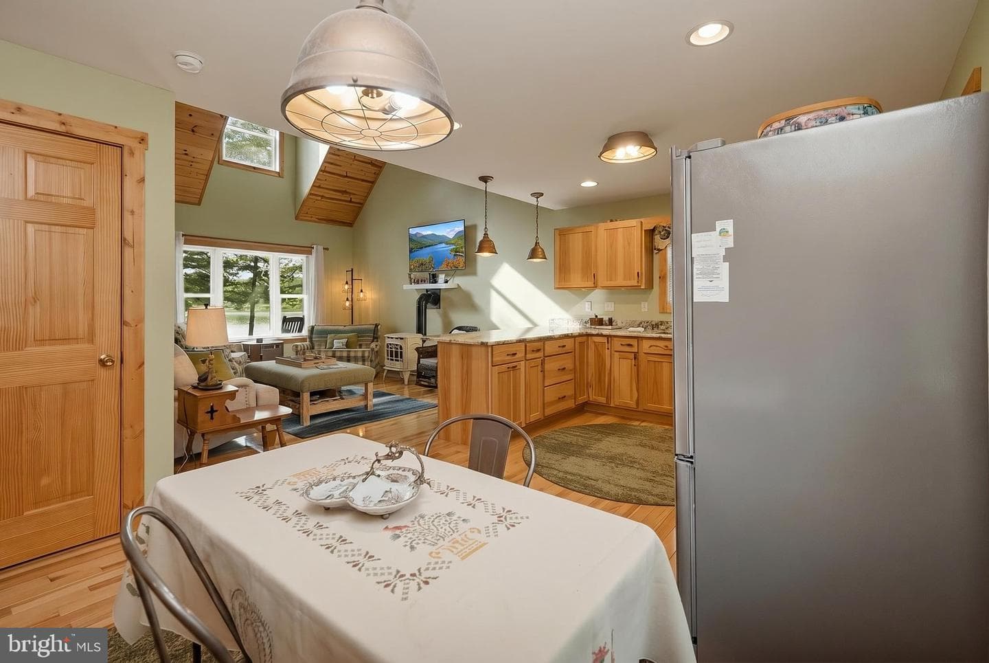 96 Whispering Way photo 26