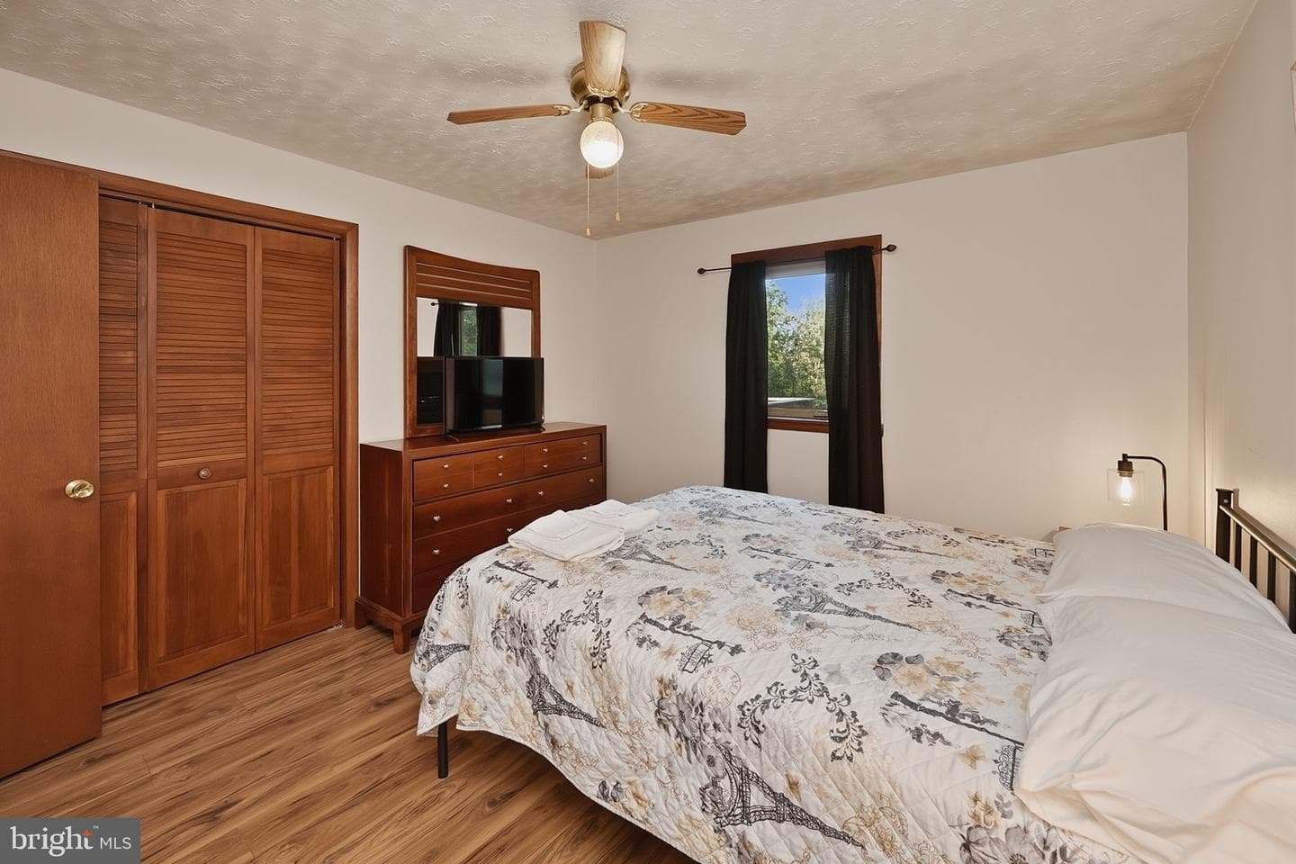 1499 Foster Road photo 16