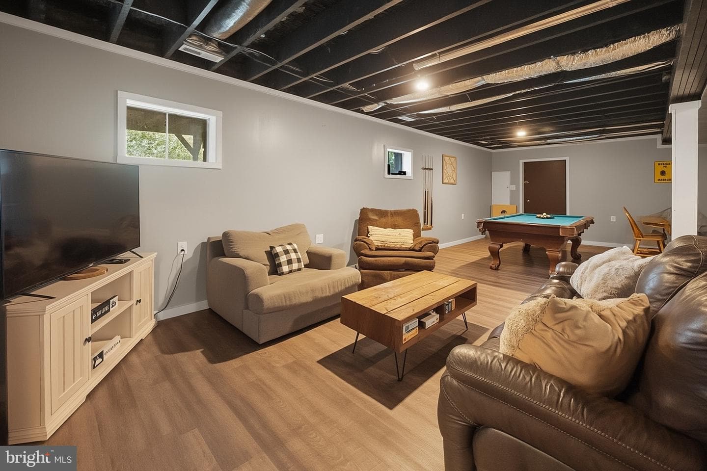 1499 Foster Road photo 36