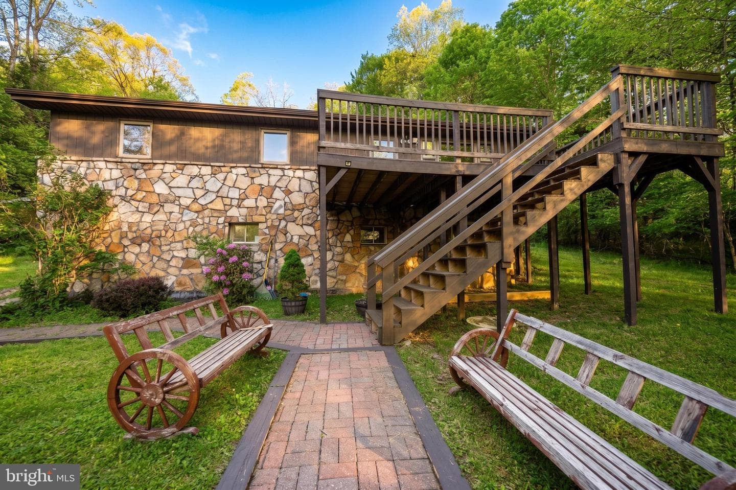 1499 Foster Road photo 55