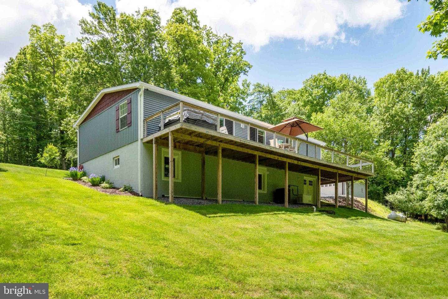 511 Hilltop Road photo 11