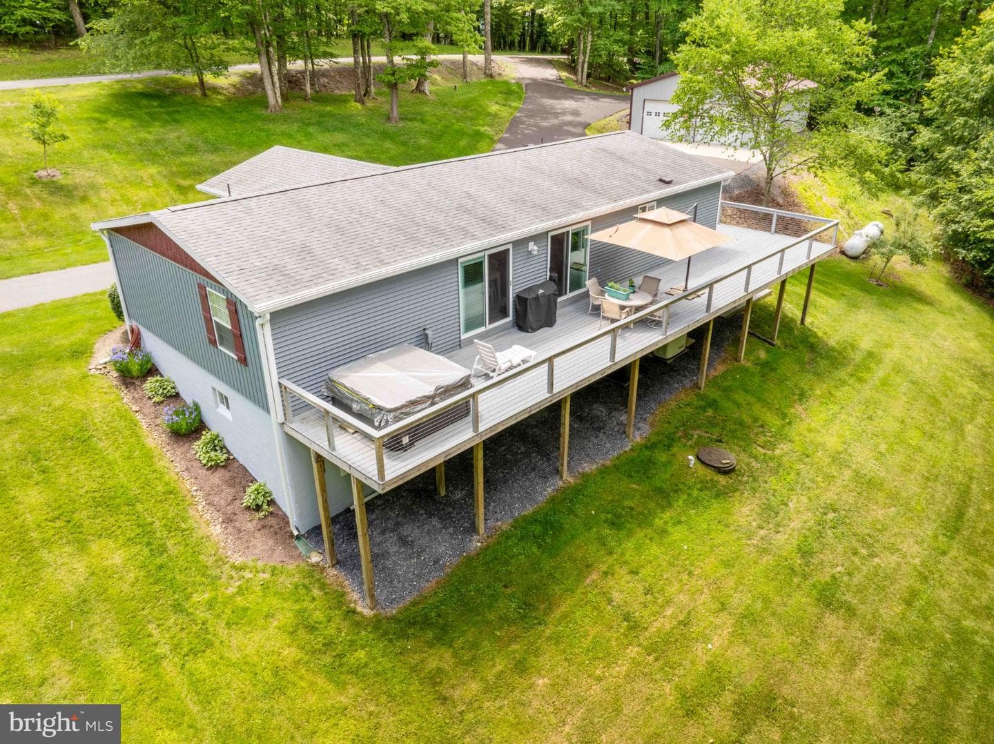 511 Hilltop Road photo 12