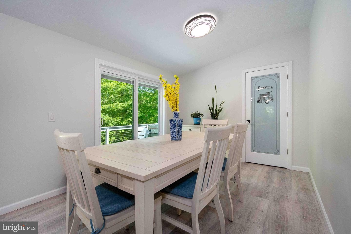 511 Hilltop Road photo 19