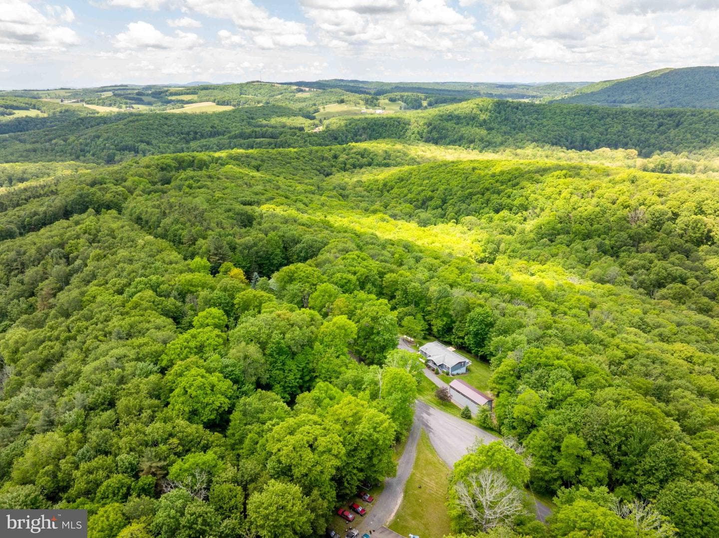 511 Hilltop Road photo 45