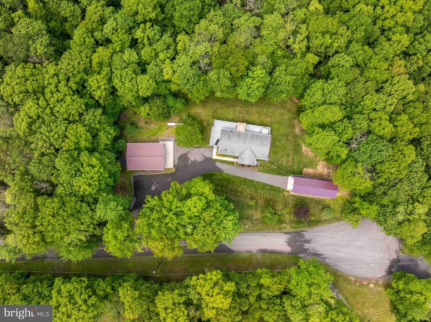 511 Hilltop Road photo 47