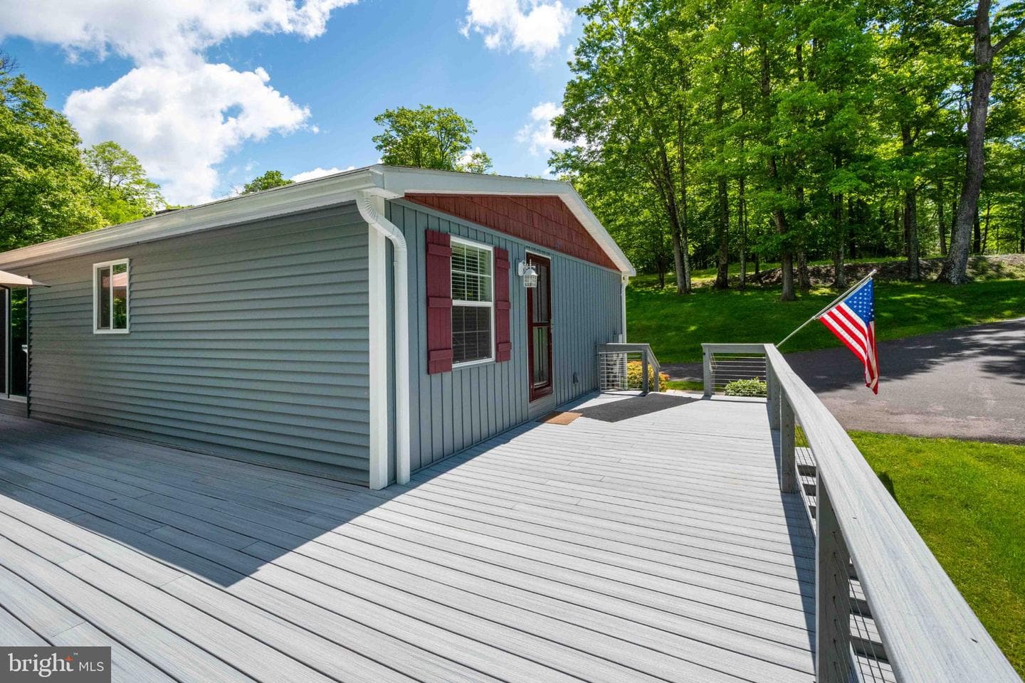 511 Hilltop Road photo 49