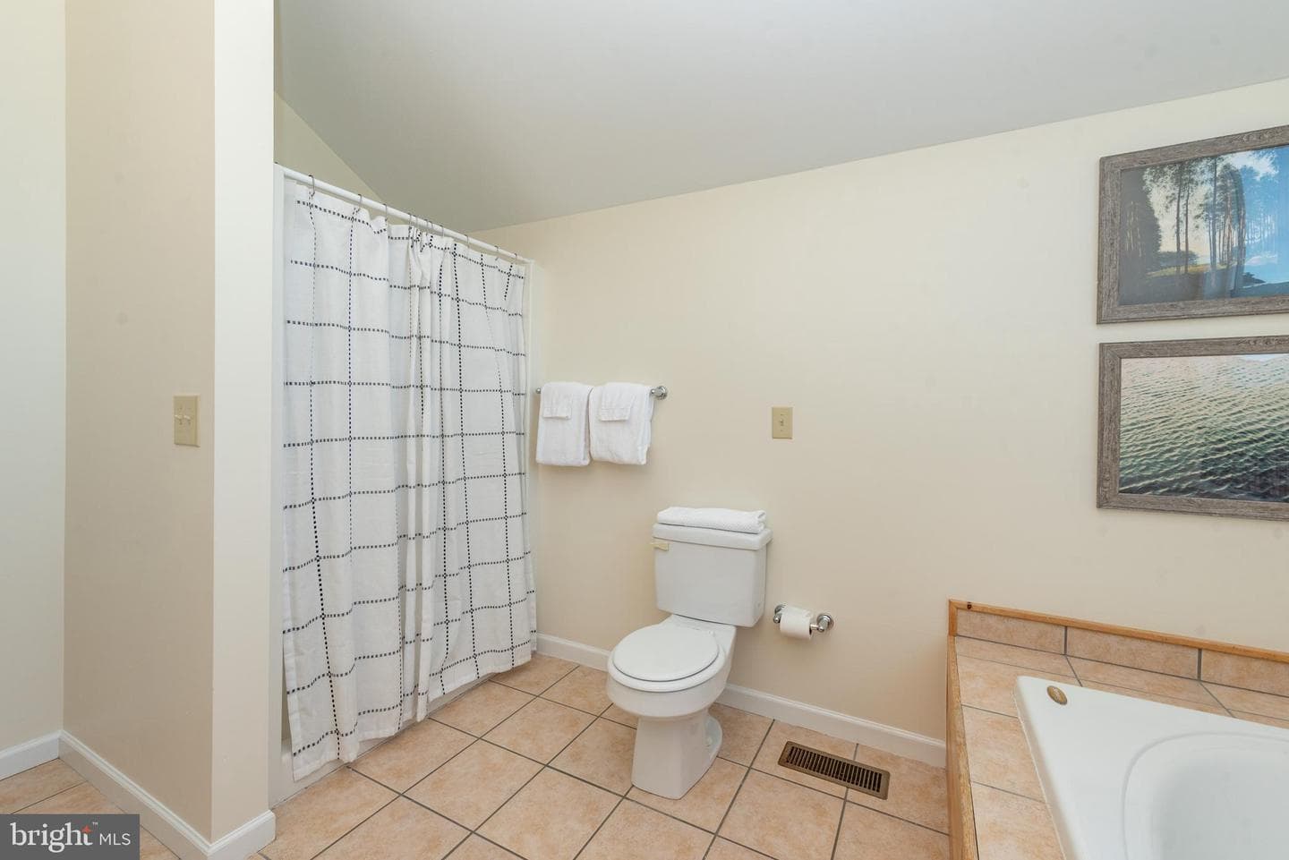 126 Glen Meadow Road photo 40