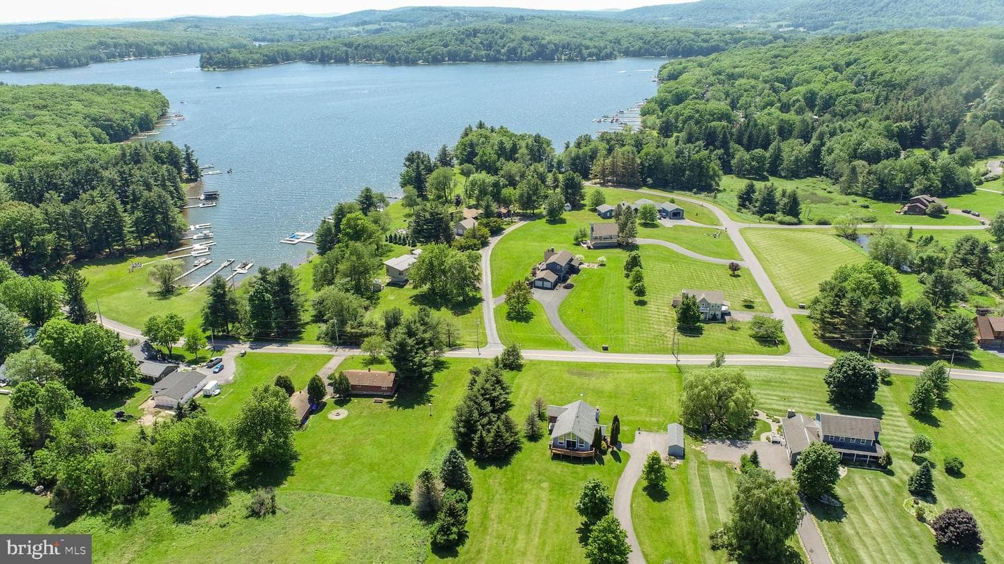 126 Glen Meadow Road photo 5