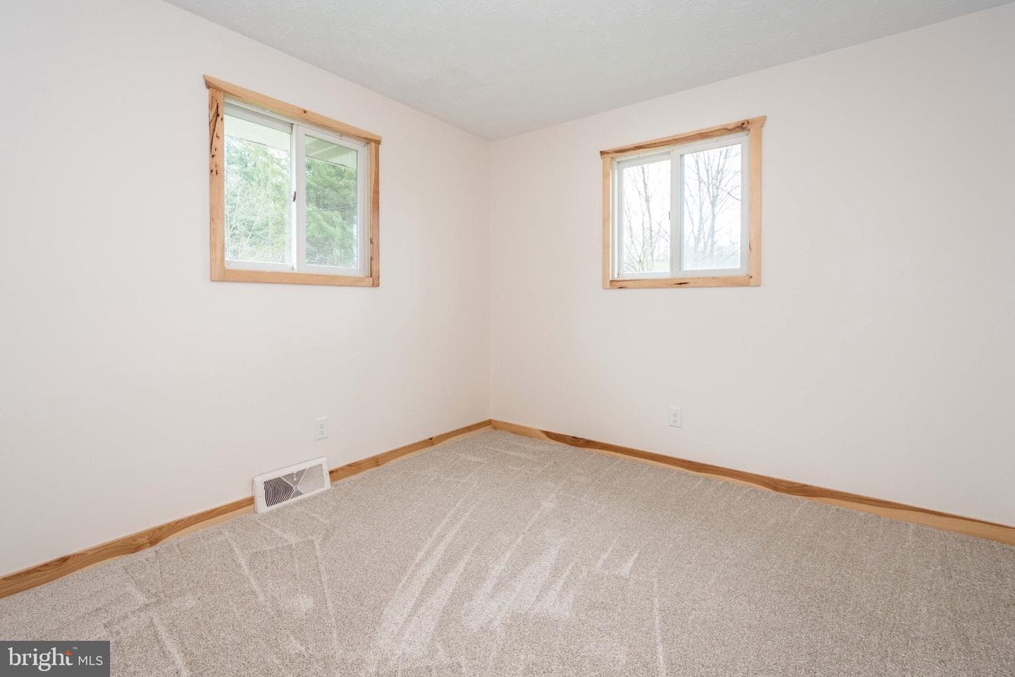 2155 Jennings Road photo 25